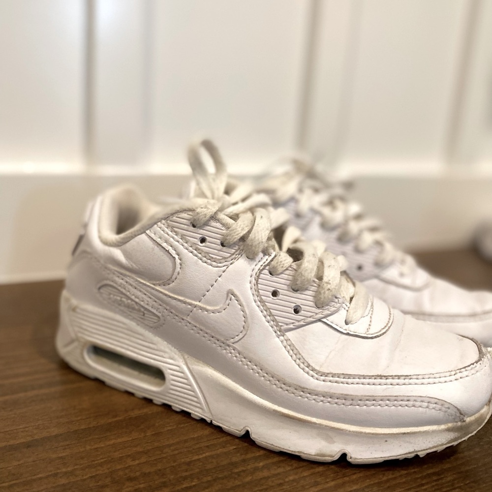Girls 3.5 Nike